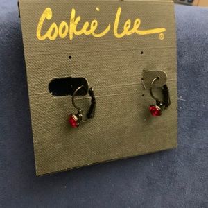 E3/ NWT  Cookie Lee  Earrings  - Red Crystal